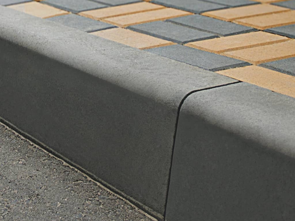 Продажа дорожного бордюра в Синявино